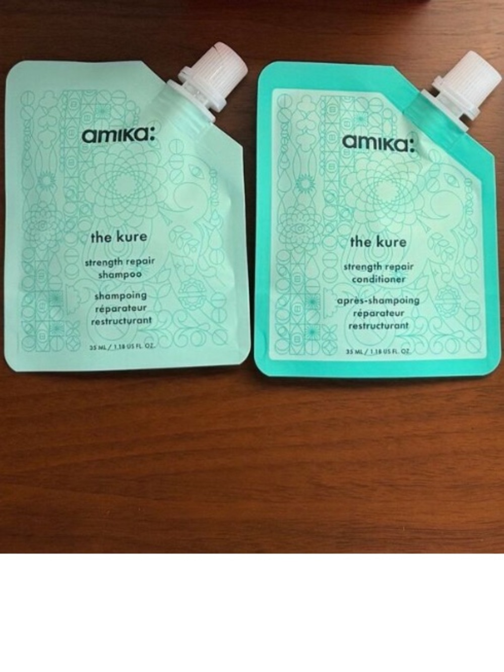 New Set Amika Mint Green The Kure Strength Repair Shampoo and Conditioner 35ml